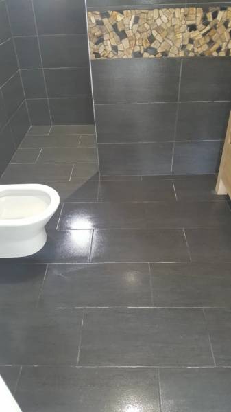 Entreprise spécialisée dans la création de salle de bain pour un particulier sur Deauville