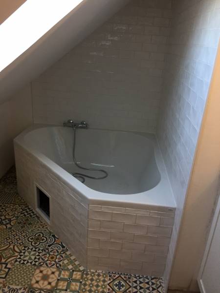 Réalisation d'une salle de bain, de l'application d'une primaire d'accrochage à la pose de carrelage en Seine Maritime