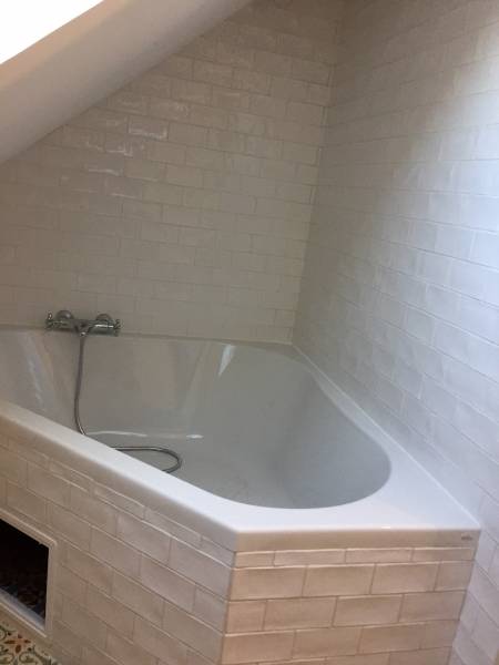 Réalisation d'une salle de bain, de l'application d'une primaire d'accrochage à la pose de carrelage en Seine Maritime