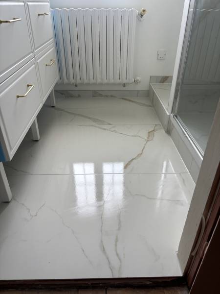 Entreprise de carrelage pour la rénovation de votre salle de bain avec pose de faïence à Goderville