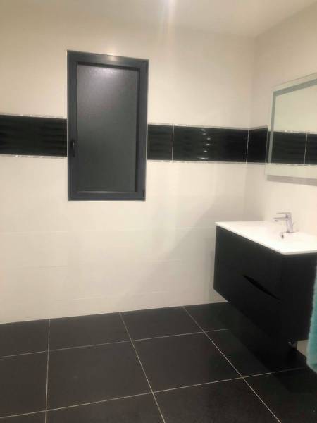 Création d'une salle de bains en faïence à Saint Valery en Caux