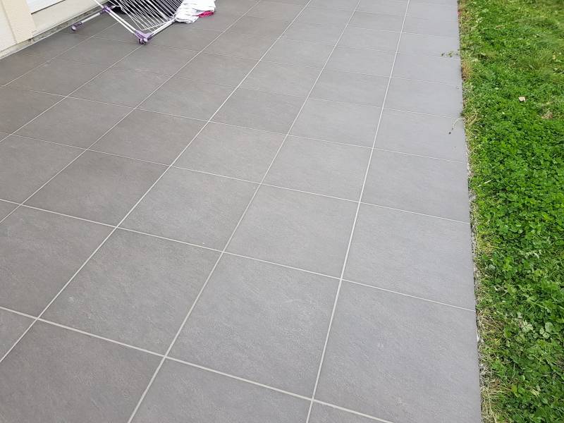 Entreprise pour la pose de carrelage sur terrasse proche Veules Les Roses