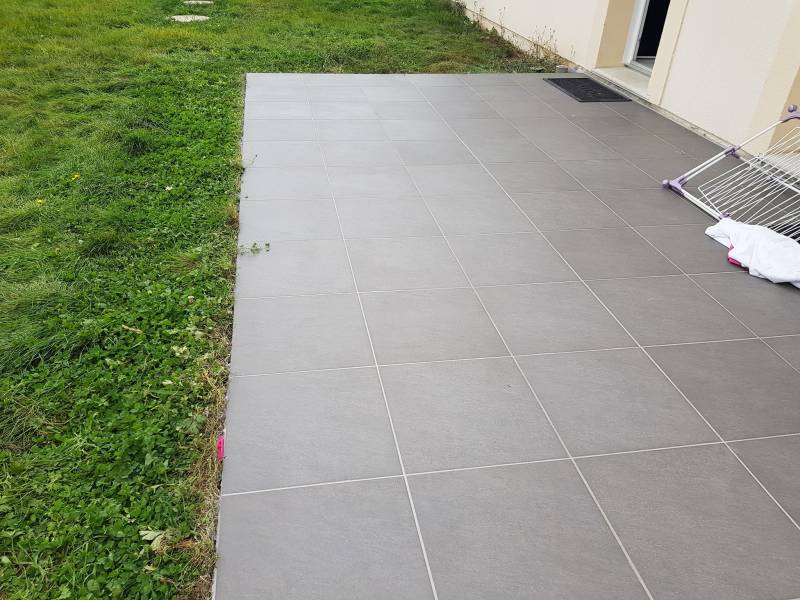 Entreprise pour la pose de carrelage sur terrasse proche Saint Valery en caux