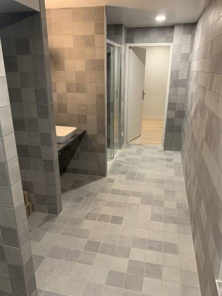 Notre zone d'activité pour ce service Travaux de rénovation de salle de bain carrelage compris